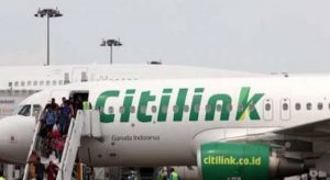 ILUSTRASI pesawat Citilink. Cuaca buruk yang terjadi beberapa hari terakhir memaksa Citilink membatalkan 40 rute penerbangan, Rabu (1/1). (dok. JawaPos.com)
