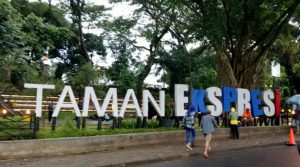 Taman-Ekspresi