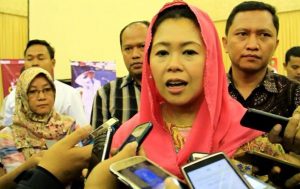Yenny Wahid