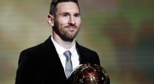 Lionel Messi memenangkan Ballon d'Or 2019. (Foto BBC)