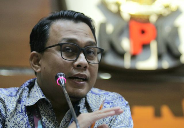 Plt Juru Bicara KPK Ali Fikri menegaskan, pihaknya telah berkali-kali mengingatkan parpol untuk memilih sosok yang bersih sebagai calon kepala daerah (cakada). Tidak terkecuali pada pilkada tahun ini. (dok JawaPos.com)