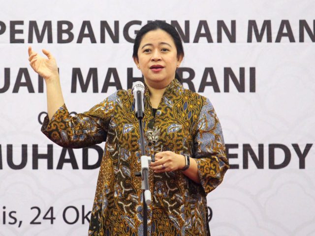 Ketua DPR Puan Maharani menanggapi soal RUU Ketahanan Keluarga (Dery Ridwansah/ JawaPos.com)