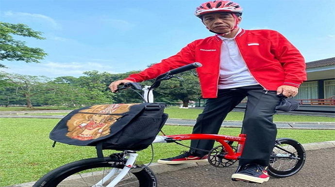 sepeda lipat jokowi