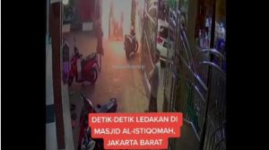 Mesjid-Dilempar-Molotov