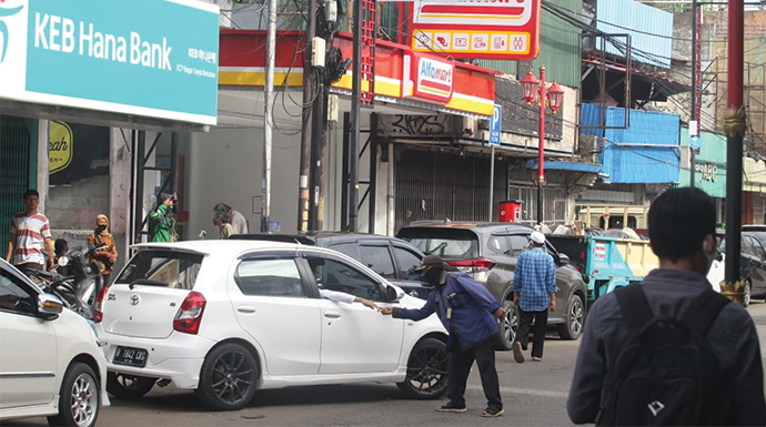 Parkir Sembarangan